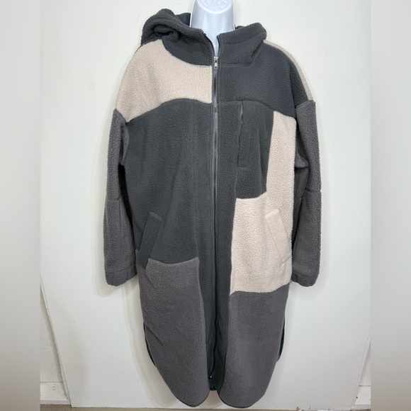 OlI & Hali Colorblock Long Sherpa Size S/M - Picture 2 of 7